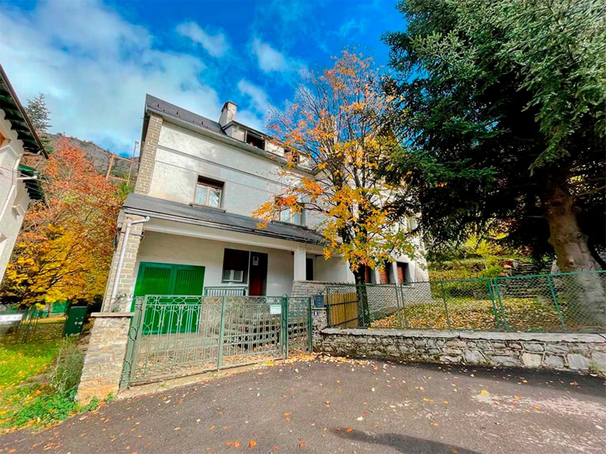 Apartamentos 3000 エスカリリャ エクステリア 写真