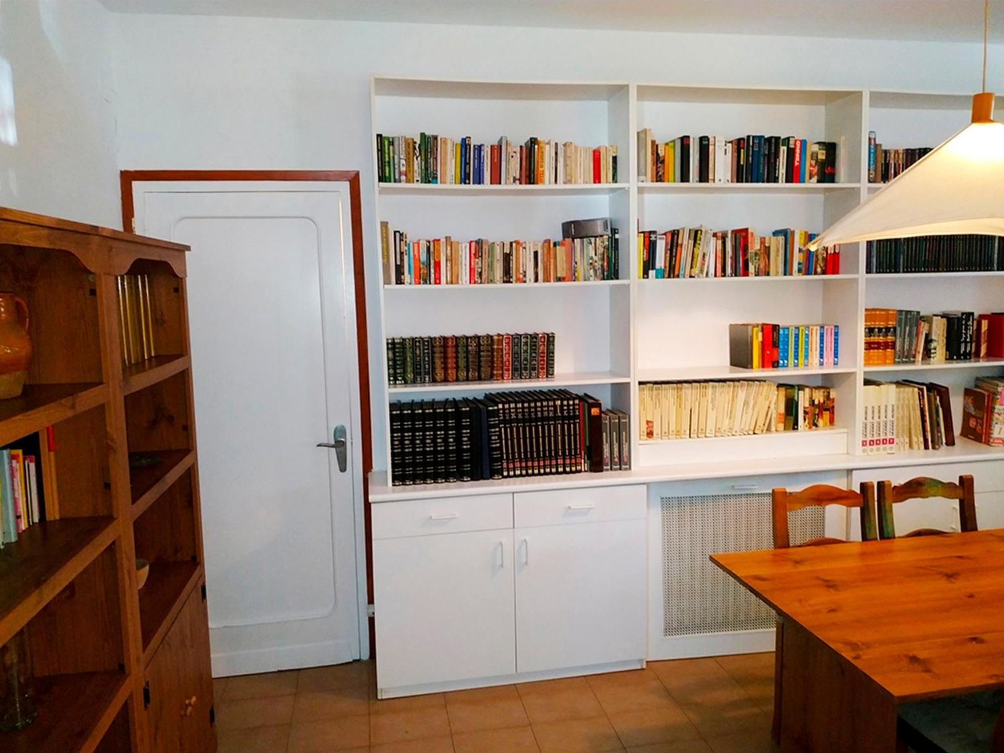 Apartamentos 3000 エスカリリャ エクステリア 写真