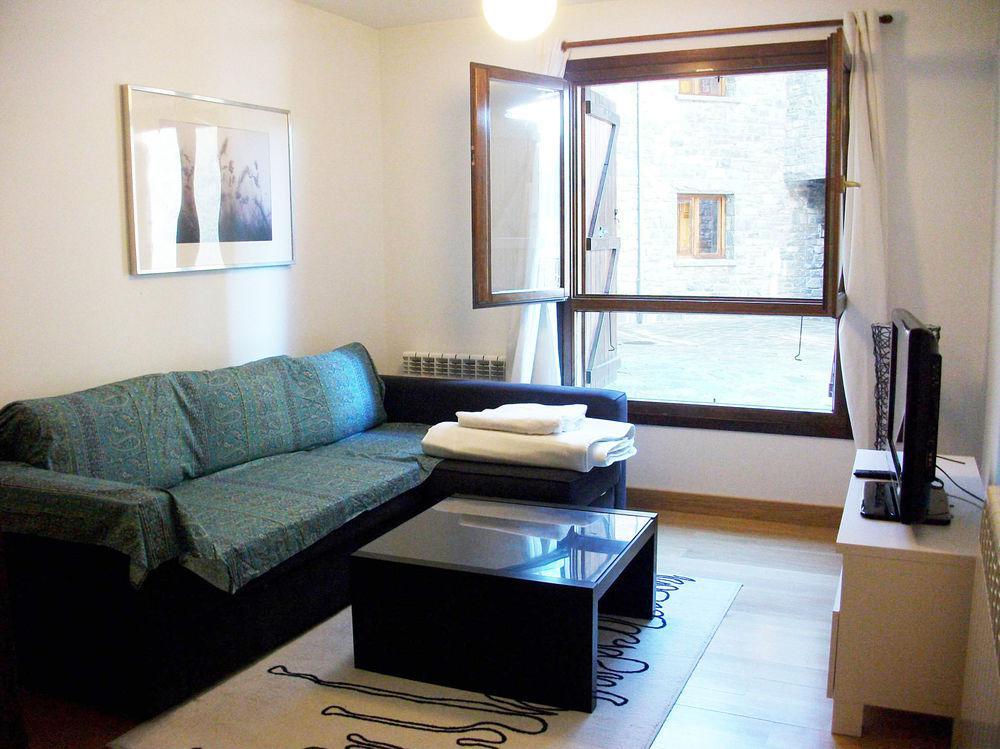 Apartamentos 3000 エスカリリャ エクステリア 写真