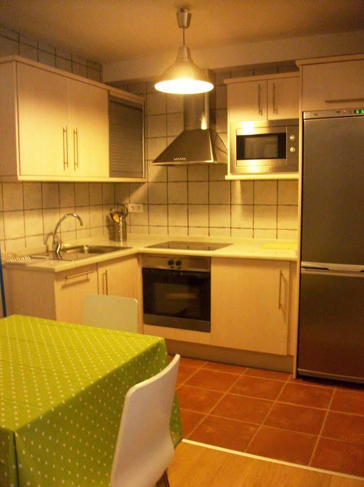Apartamentos 3000 エスカリリャ エクステリア 写真